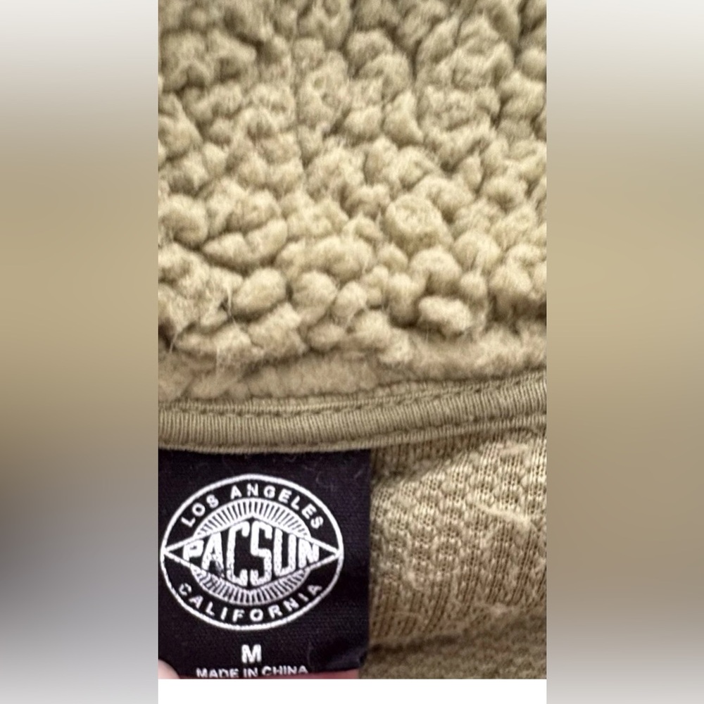 Gently Worn Pacsun Oversized Medium Olive Green Snap Up Sherpa Jacket - Picture 11 of 12